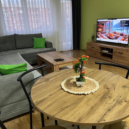 Prishtina Apartments プリシュティナ エクステリア 写真