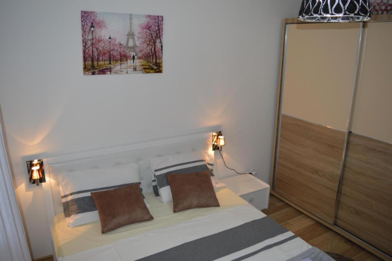 Prishtina Apartments プリシュティナ エクステリア 写真